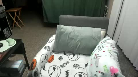 Krista online show from June 2026 03:33:01 AM