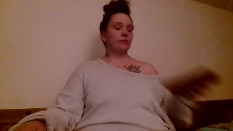 Snapshot of kristalndaddy chatting on February 2026 06:50:01 PM KristalDaddy online show from February 2026 06:50:01 PM