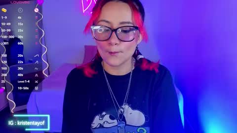 Snapshot of kristen_tay chatting on November 2025 03:23:02 AM kristen_tay online show from November 2025 03:23:02 AM