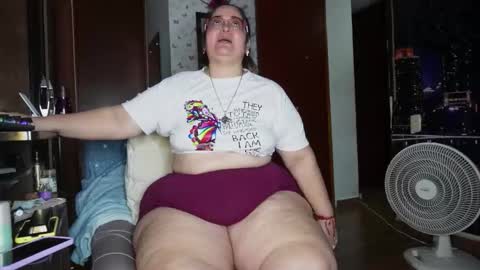 Kristen online show from November 2025 04:23:02 AM