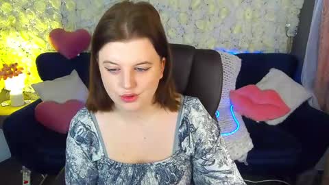 kristifoxy online show from April 2026 05:27:02 AM