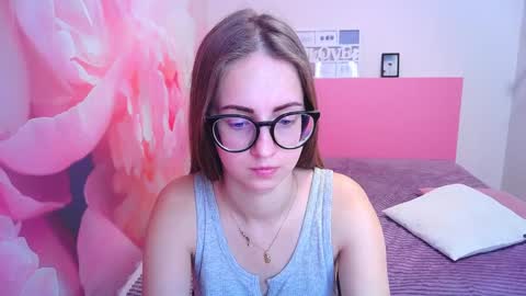 Kristina Adel online show from December 2024 11:26:01 AM