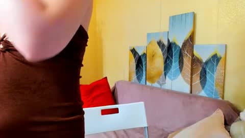 Snapshot of kristina_sosexy chatting on May 2026 10:53:02 AM Christina online show from May 2026 10:53:02 AM