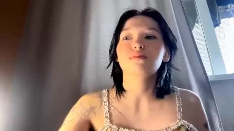Snapshot of kristinaetoile chatting on July 2026 10:39:02 AM kristinaetoile online show from July 2026 10:39:02 AM
