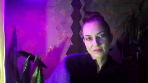 Snapshot of kristinagold44 chatting on January 2025 01:20:01 PM Kristina online show from January 2025 01:20:01 PM