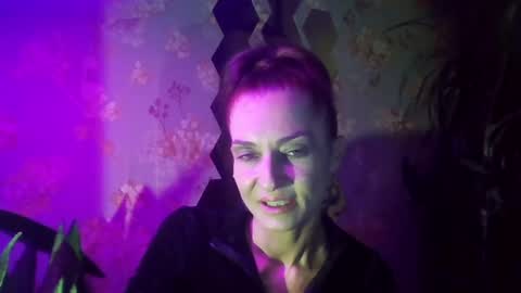 Snapshot of kristinagold44 chatting on January 2025 04:12:01 PM Kristina online show from January 2025 04:12:01 PM