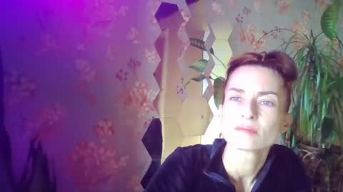 Snapshot of kristinagold44 chatting on February 2025 01:06:01 PM Kristina online show from February 2025 01:06:01 PM