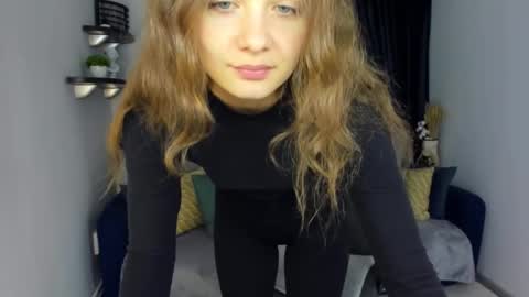 Kristina online show from December 2024 04:31:01 PM