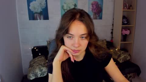 Kristina online show from January 2025 11:32:02 AM