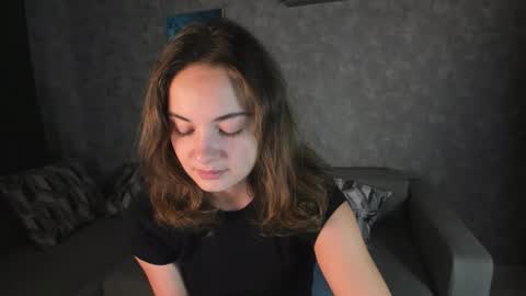 Kristina online show from November 2025 01:12:02 PM