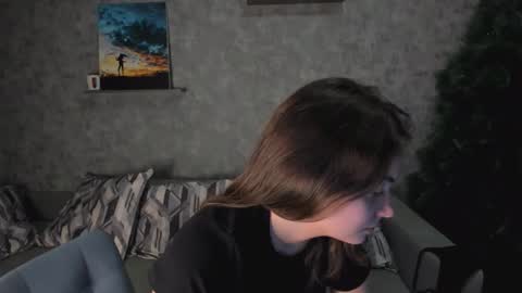 Snapshot of kristinalevis chatting on December 2025 04:23:02 PM Kristina online show from December 2025 04:23:02 PM