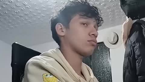 kristof1020 online show from November 2025 12:13:01 AM