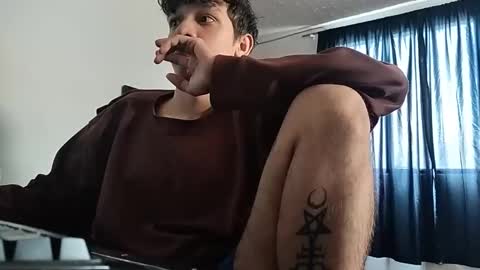 kristof1020 online show from November 2025 05:23:02 PM