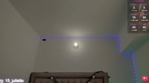 Juliette online show from April 2026 10:21:02 PM