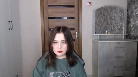 Kristy online show from October 2025 09:31:02 PM