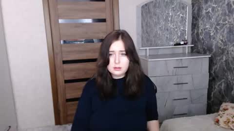 Kristy online show from December 2025 10:17:02 PM