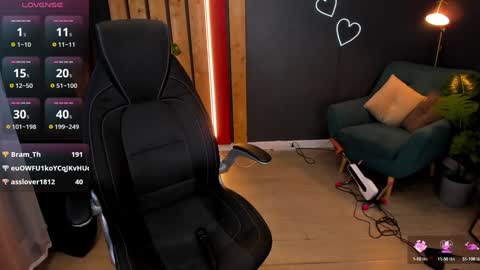 Monika online show from February 2025 09:08:02 AM