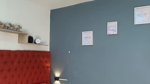 Cristina online show from October 2025 02:01:02 AM