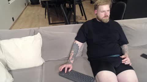 kristyoff online show from October 2025 06:30:02 PM