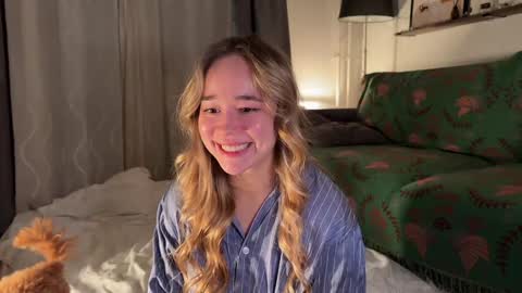 Snapshot of kristyspiritedaway chatting on January 2025 08:04:02 PM Kristy Nip slip shady Best model on CB online show from January 2025 08:04:02 PM