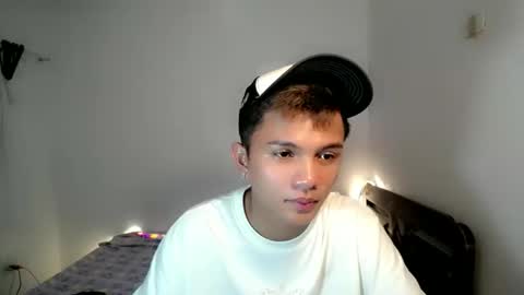 Snapshot of krunoxx chatting on February 2026 11:42:02 AM clarence online show from February 2026 11:42:02 AM