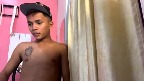 Snapshot of krunoxx chatting on February 2026 06:47:02 PM clarence online show from February 2026 06:47:02 PM