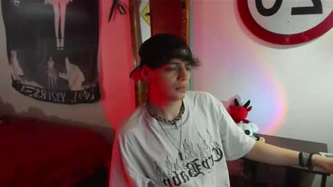 Snapshot of krye_x chatting on September 2025 07:55:02 AM Zack online show from September 2025 07:55:02 AM