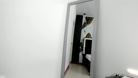 krykz_ online show from December 2025 09:12:02 PM