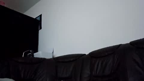 Snapshot of kryptoni18435 chatting on February 2025 08:15:02 PM Tommy online show from February 2025 08:15:02 PM