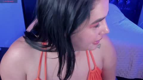 Snapshot of krysstal__ chatting on February 2025 06:04:01 AM online show from February 2025 06:04:01 AM