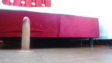 Snapshot of krystal_thomson chatting on March 2025 10:42:01 PM KRYSTAL THOMSON online show from March 2025 10:42:01 PM