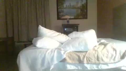 krystalizedkitsune online show from March 2026 11:35:01 AM