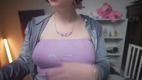 Snapshot of krystalsyxx chatting on February 2025 11:25:02 PM Krystal Syx online show from February 2025 11:25:02 PM