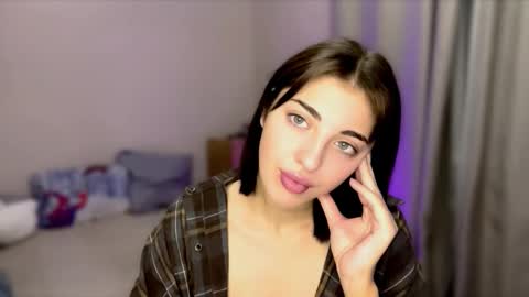 Naomi online show from January 2026 09:25:01 AM