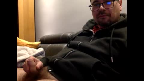 Snapshot of krzysztof1977 chatting on December 2024 09:08:02 PM krzysztof1977 online show from December 2024 09:08:02 PM