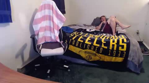 Snapshot of kuggy570 chatting on November 2025 09:06:01 PM Kuggy online show from November 2025 09:06:01 PM