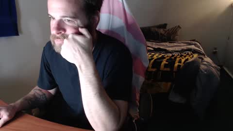 Snapshot of kuggy570 chatting on November 2025 12:16:01 PM Kuggy online show from November 2025 12:16:01 PM