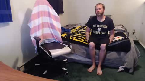 Snapshot of kuggy570 chatting on November 2025 11:47:01 PM Kuggy online show from November 2025 11:47:01 PM