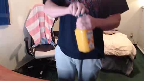 Snapshot of kuggy570 chatting on December 2025 11:57:02 PM Kuggy online show from December 2025 11:57:02 PM