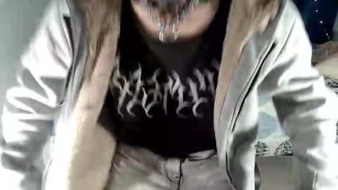 kuregari_xs online show from December 2025 01:43:02 AM