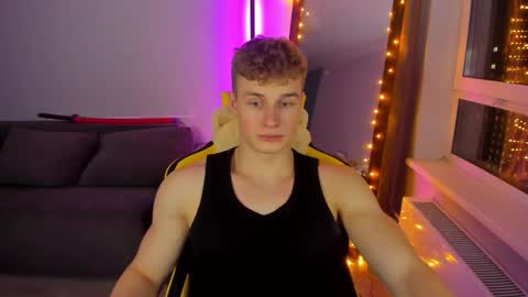 Snapshot of kurt_hanssen chatting on November 2025 05:03:01 PM kurt_hanssen online show from November 2025 05:03:01 PM