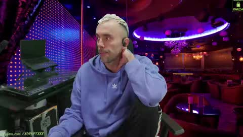 kuruptxxx online show from February 2025 08:42:01 PM