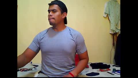 Snapshot of kushlozter chatting on November 2025 06:02:02 AM kushlozter online show from November 2025 06:02:02 AM