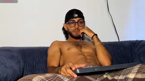 Snapshot of kuzzcoo chatting on June 2026 03:05:02 PM kuzzcoo online show from June 2026 03:05:02 PM