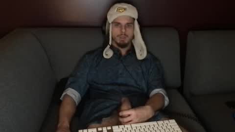 Snapshot of kxng222 chatting on December 2025 06:10:01 AM kxng222 online show from December 2025 06:10:01 AM