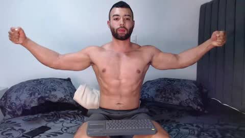 Kyle collinz online show from February 2025 05:46:02 AM