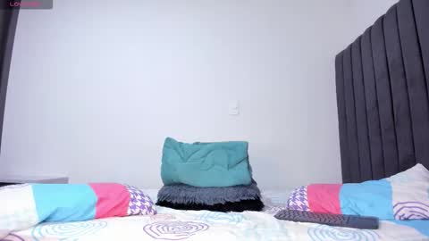 Kyle collinz online show from November 2025 07:23:02 PM