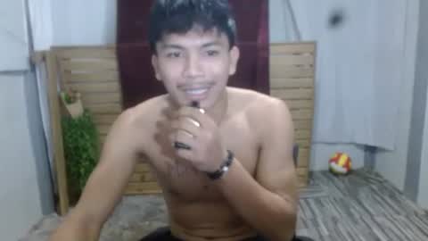 kyle_lourence online show from April 2026 09:34:02 AM