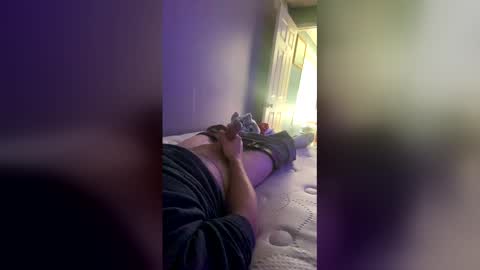 kylecrandlemire41 online show from April 2026 09:50:01 PM