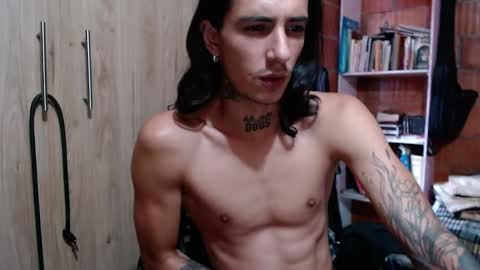 kyleer77 online show from November 2025 09:27:02 PM